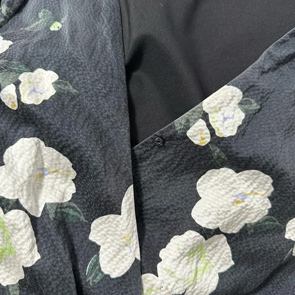 Club Monaco Black Silk Zemphira Romper Size 00 - Picture 6 of 7